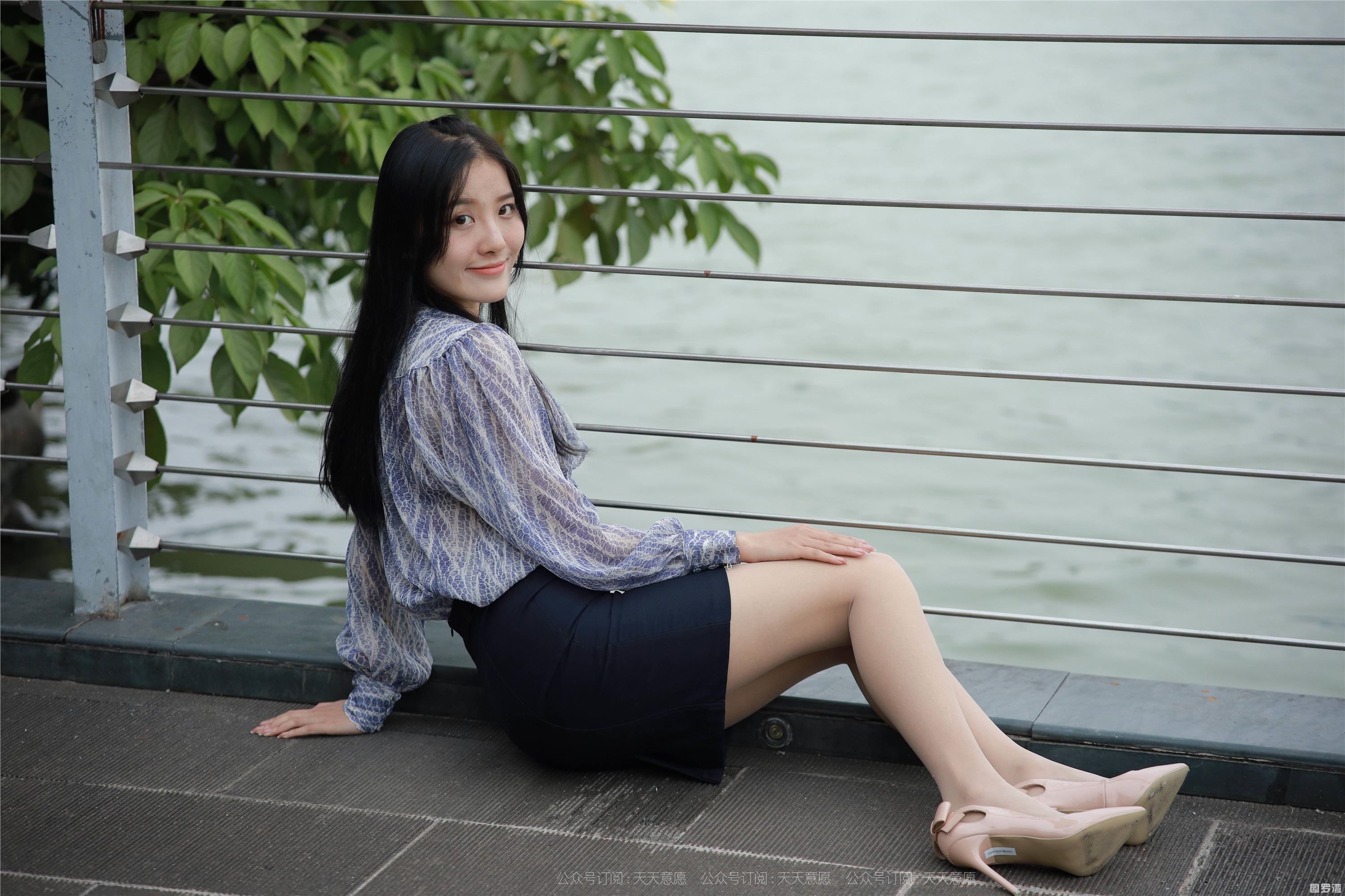 IESS异思趣向  2021.10.25 丝享家957：婉苹《公园偶遇美女》